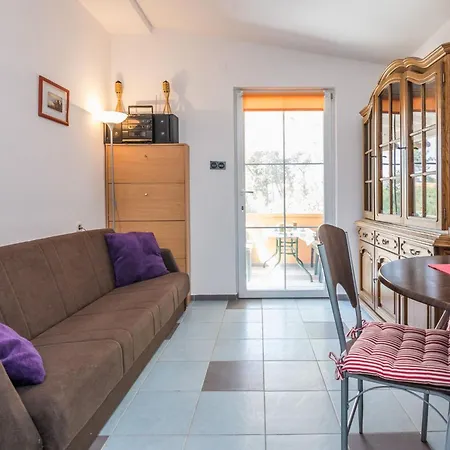 Horvatic 1 By Interhome ヴィル