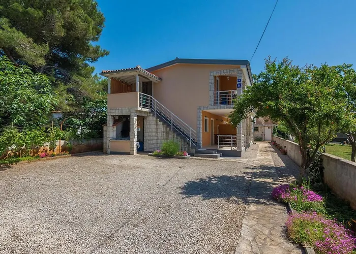 アパート Horvatic 1 By Interhome