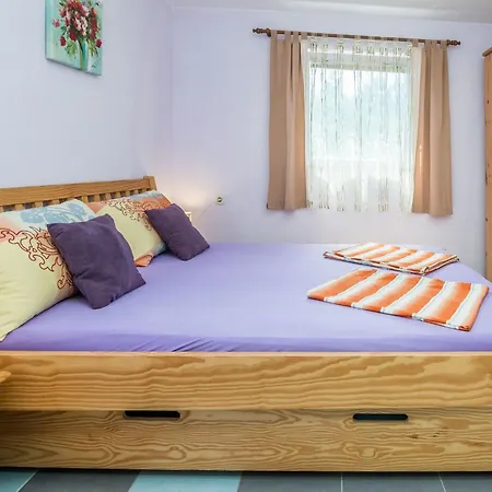 公寓 Horvatic 1 By Interhome