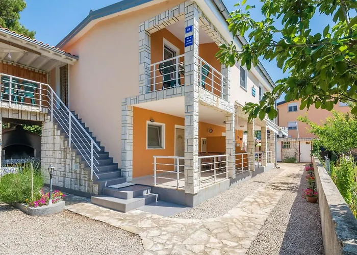 Horvatic 1 By Interhome *